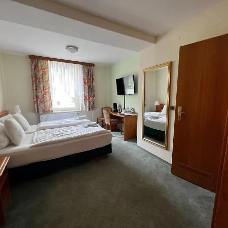 Hotel Zur Sonne 3*